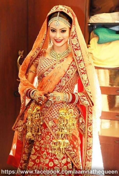 aamna-sharif-sabyasachi-lehenga1