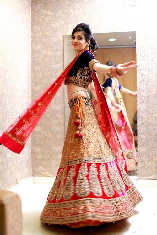 engagement-lehenga-chandni-chowk1