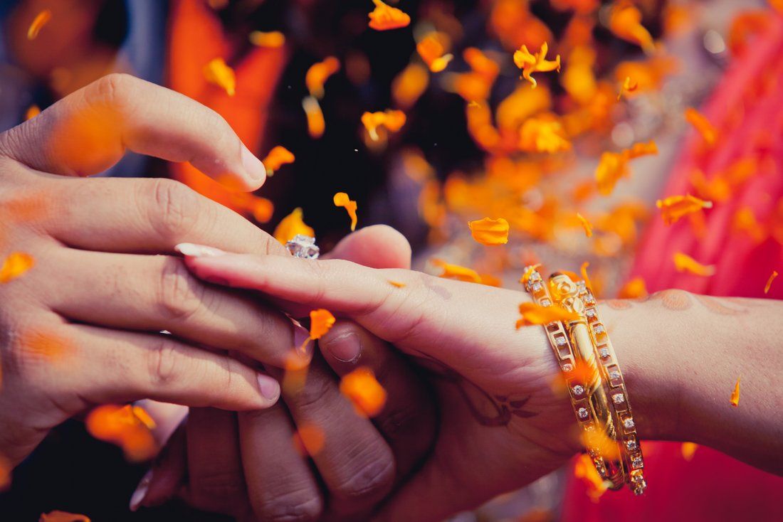 A Wintery Engagement In Delhi With 50 Shades Of Orange Wedmegood