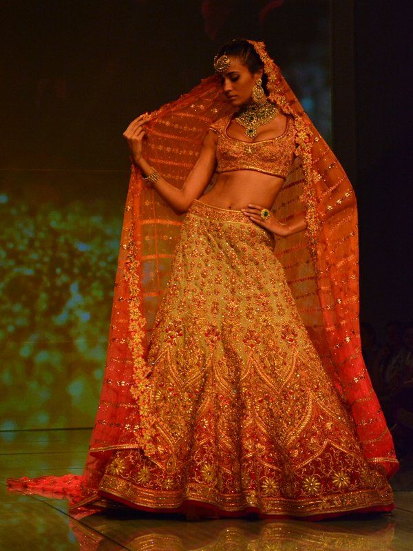 Tarun Tahiliani At India Bridal Fashion Week 2014 Wedmegood