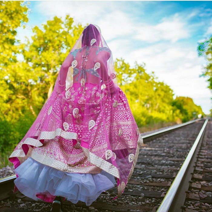 Tricks to Make your Bridal Lehenga Feel Lighter! * Don't Forget