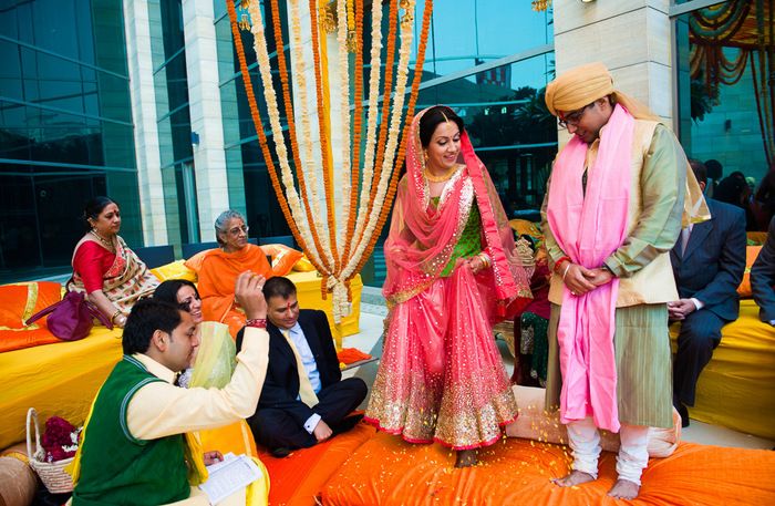 10-delhi-wedding-at-marriot-courtyard (13)