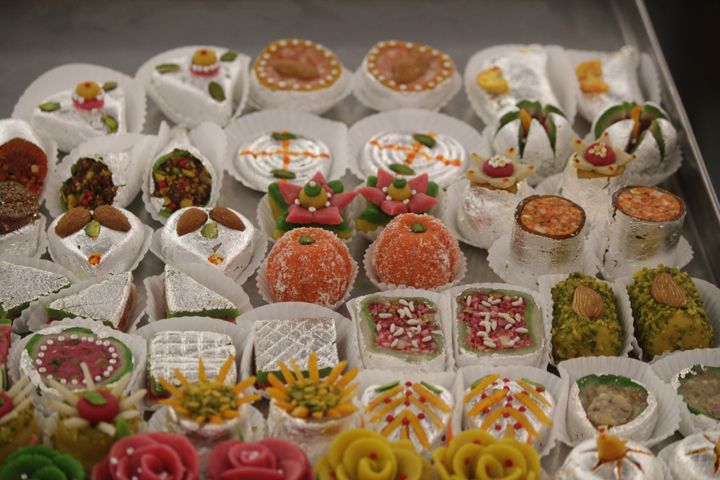 Assorted-Fancy-Mithai-1