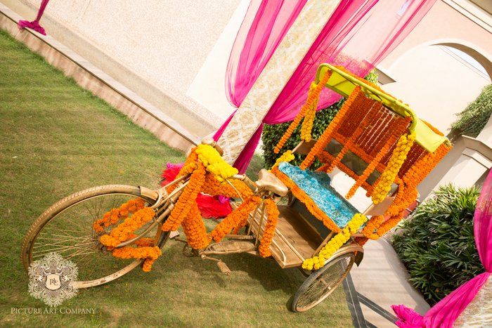 02-rickshaw-prop-mehendi-001