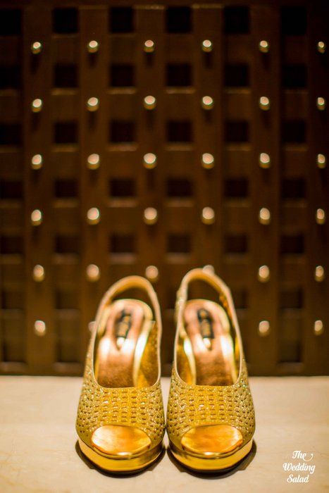 60-goldshoes