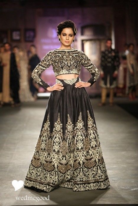 Anju-modi-india-couture-week-2014-311