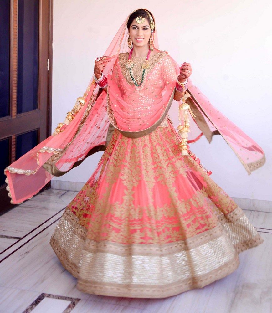 1-pink-bridal-lehenga (4)