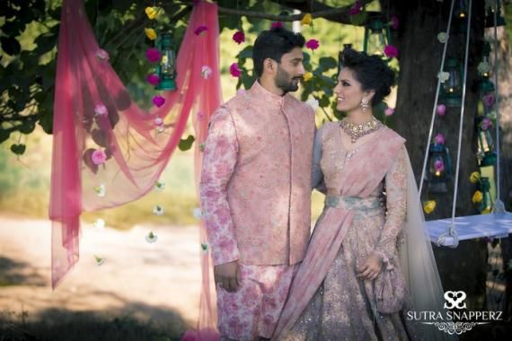 1425540939_1424064667_23-sabyasachi-floral-pastel-pink-lehenga-bandbaajabride-003