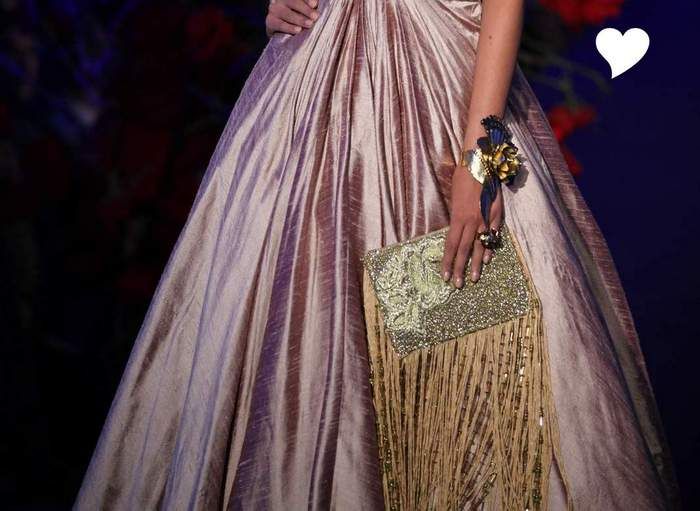 156-manishmalhotra-aicw-2170