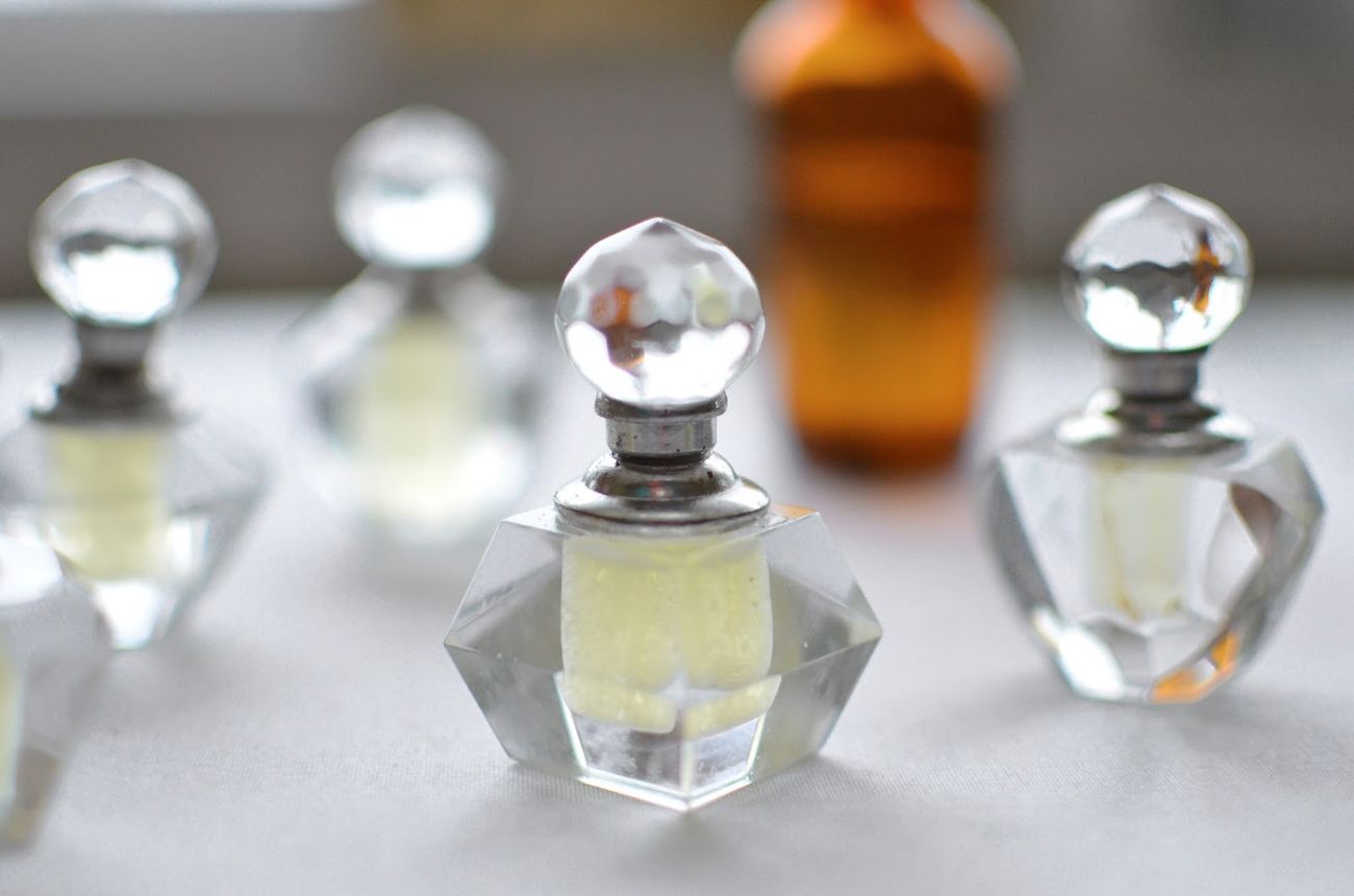 DIY Perfume with Coconut and Almond Oil Bottles