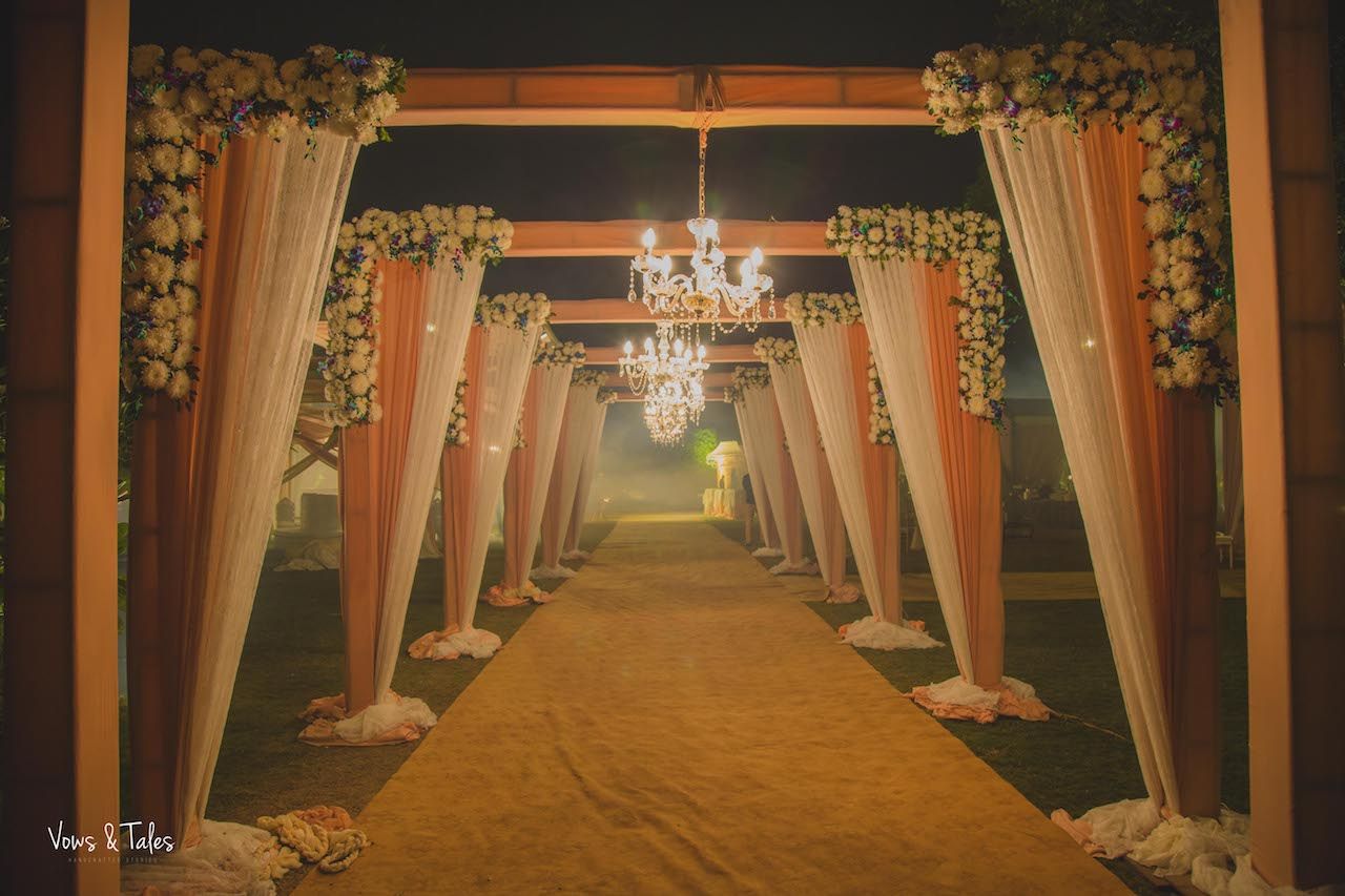 Dreamy Delhi Wedding For A Wedding Planner Bride! | WedMeGood