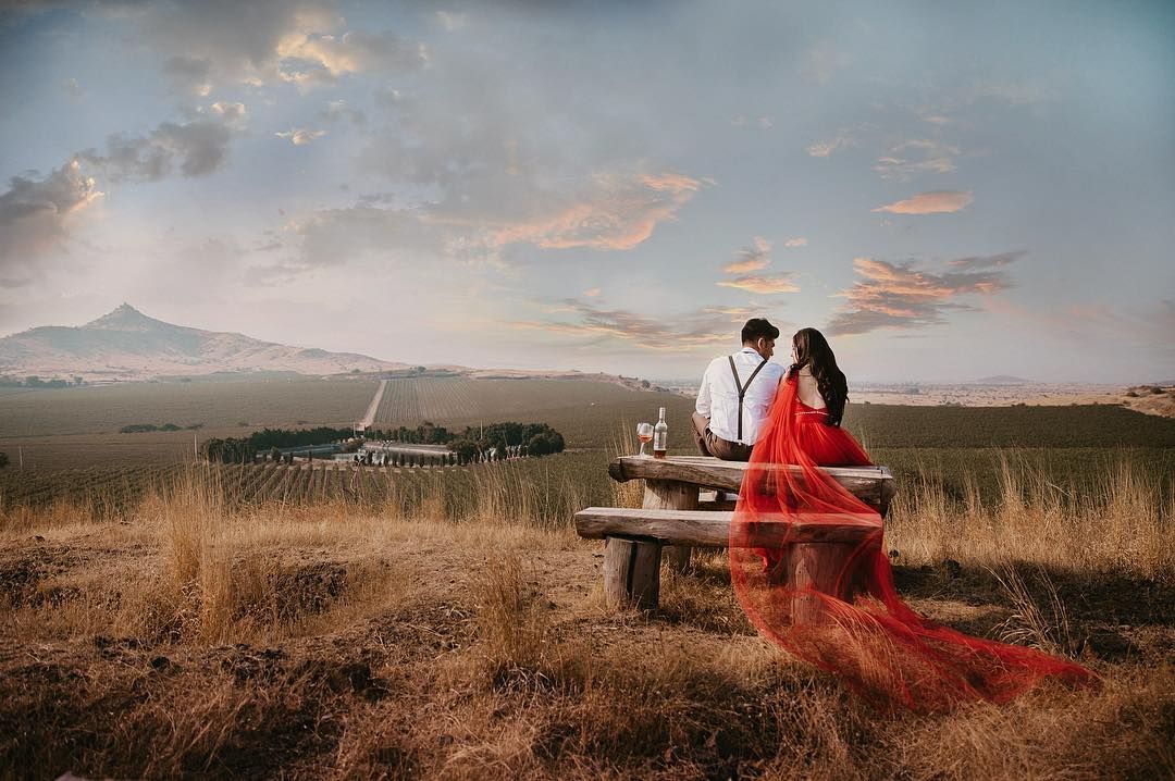 Super Unique Pre Wedding Shoot Ideas WedMeGood