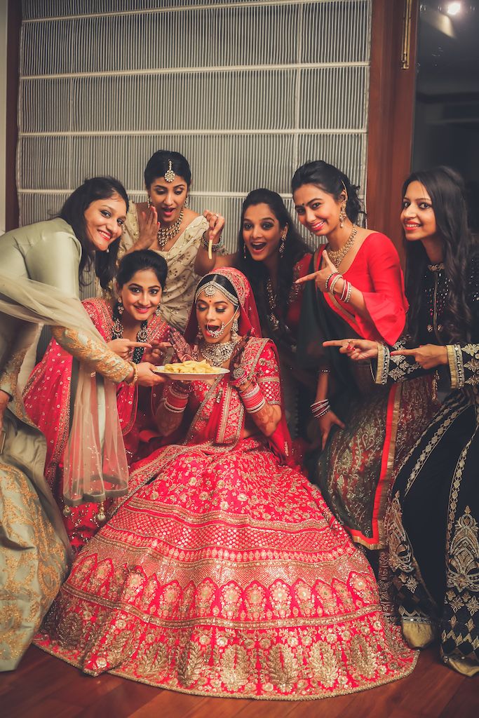 Gorgeous Delhi Wedding With Unique Outfits And Interesting Themes Wedmegood 8861