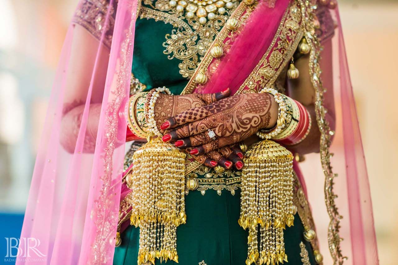 Gorgeous Jaipur Wedding With A Dash Of Royalty & Oodles Of Colour ...
