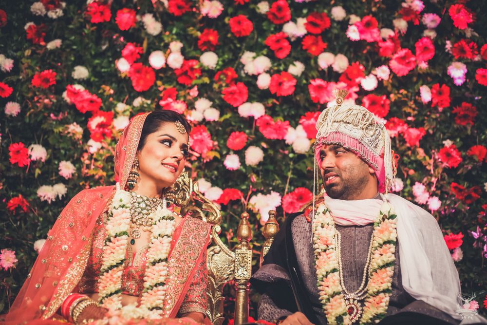 An Elegant Delhi Wedding With A Bride In A Stunning Coral Lehenga ...