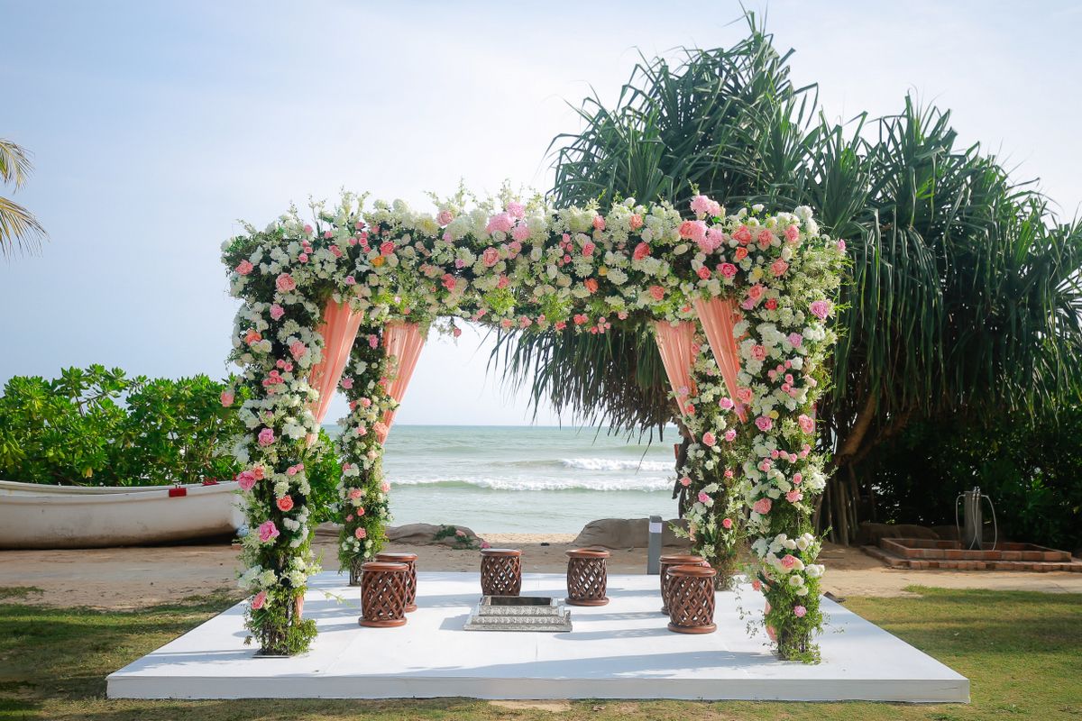 A Less-Is-More Beach Destination Wedding In Sri Lanka With A Guest List