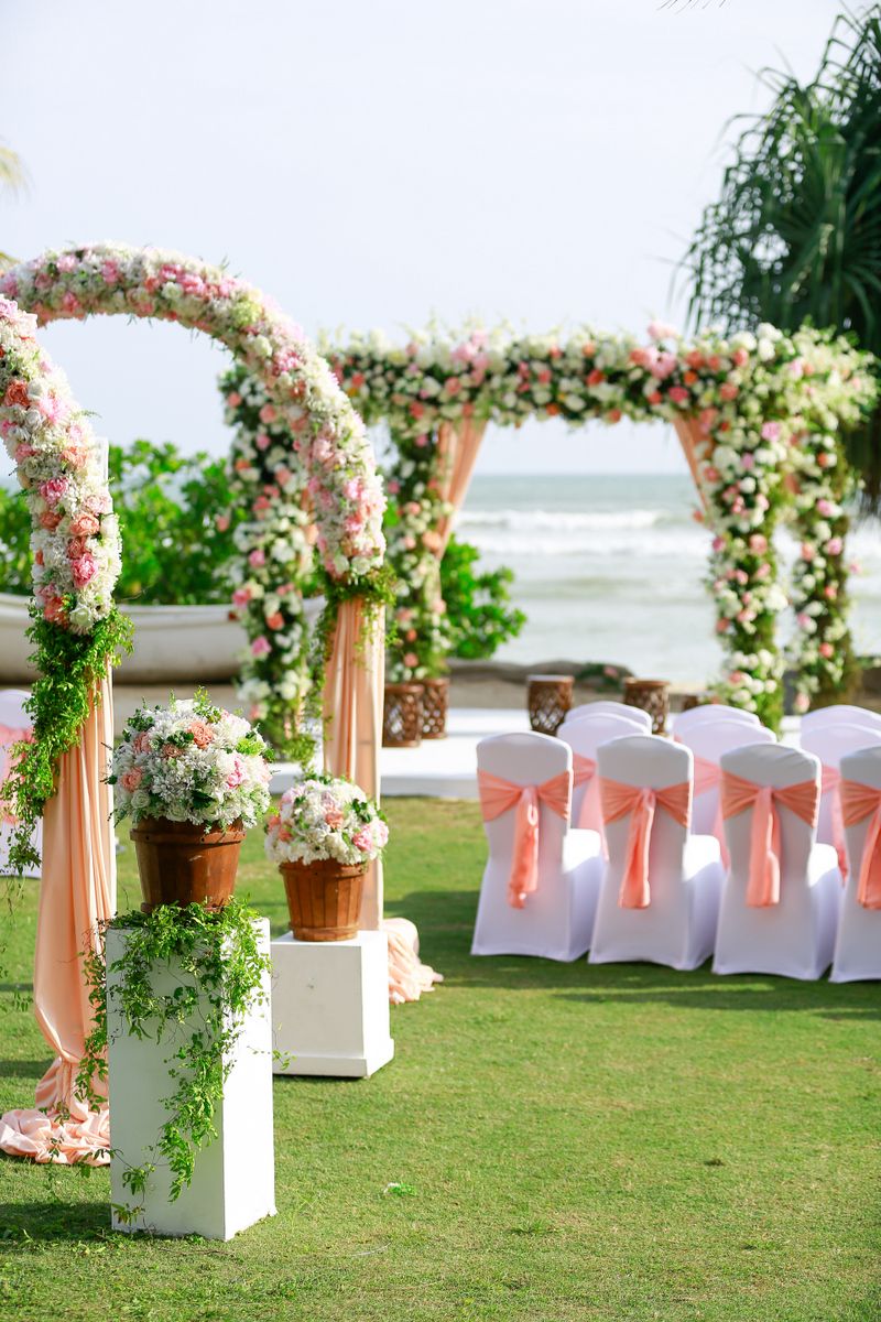 A Less-Is-More Beach Destination Wedding In Sri Lanka With A Guest List