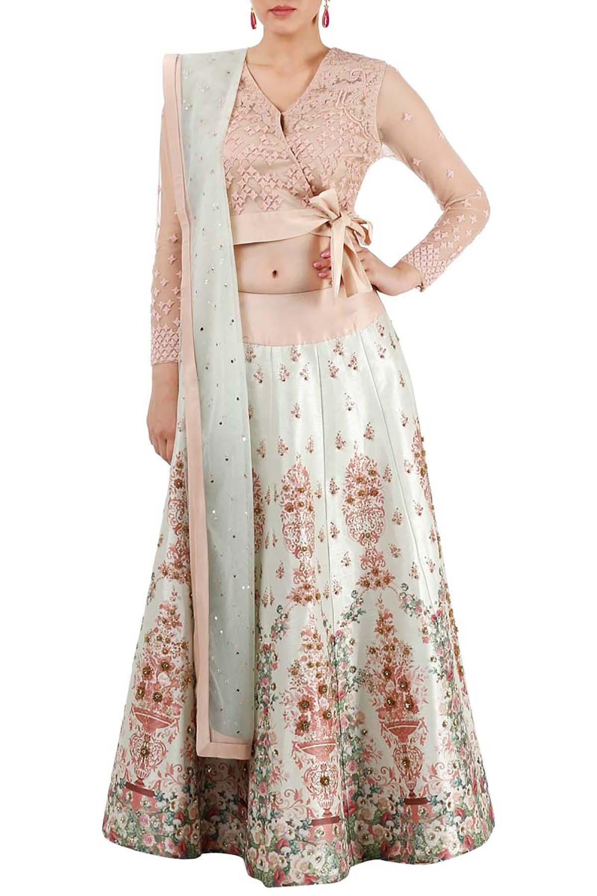 Designer lehenga on rent