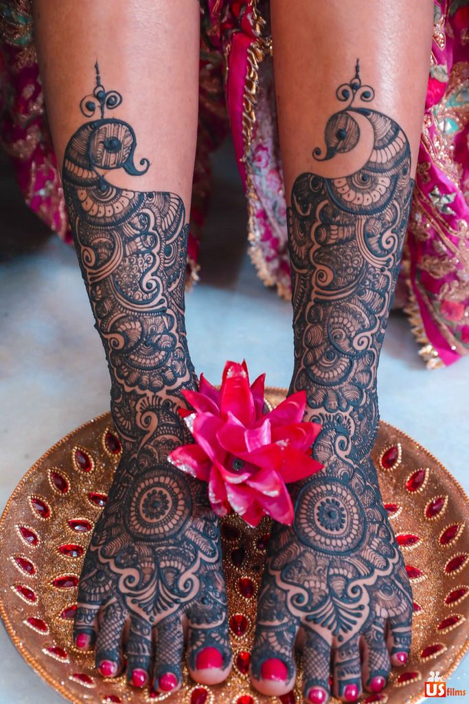 arabic mehndi design for feet