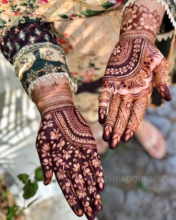 8 Adorable Bridal Mehndi Trends to Check out Right NOW! | WeddingBazaar