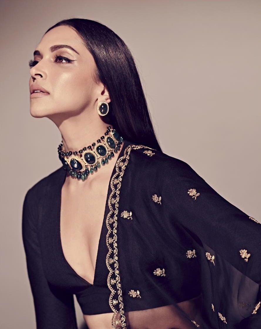 Deepika Padukone emerald choker