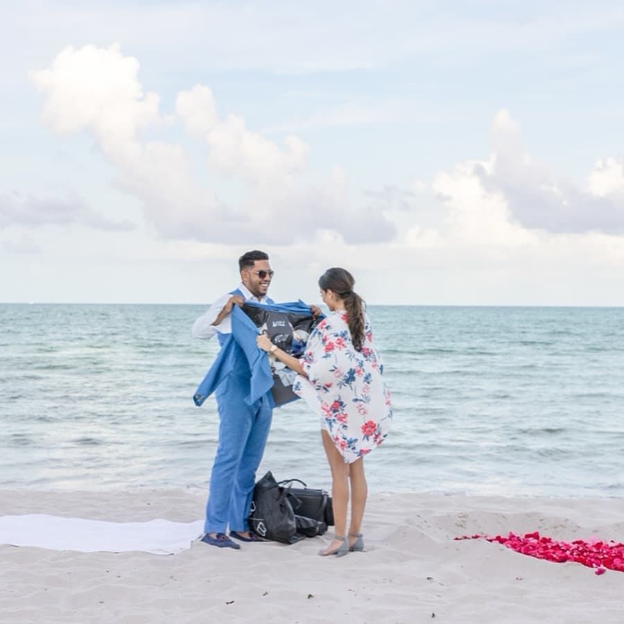 25+ Dreamy Proposal Videos & Photos That Have Our Heart | WedMeGood