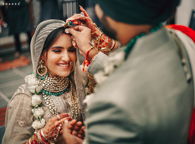10 Punjabi Couples And Their Unique Weddings We Adored Wedmegood 