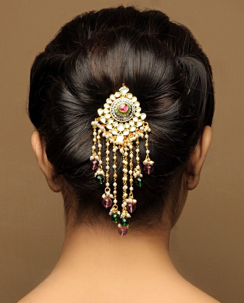 hairstyles for short hair on lehenga