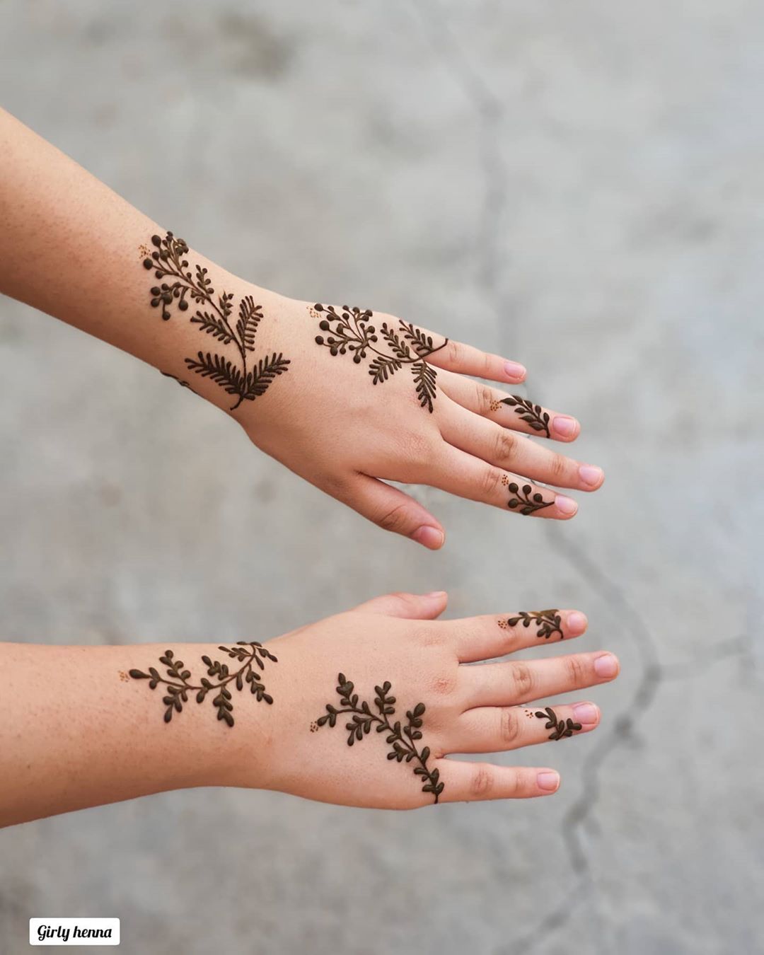 simple mehndi designs for hands