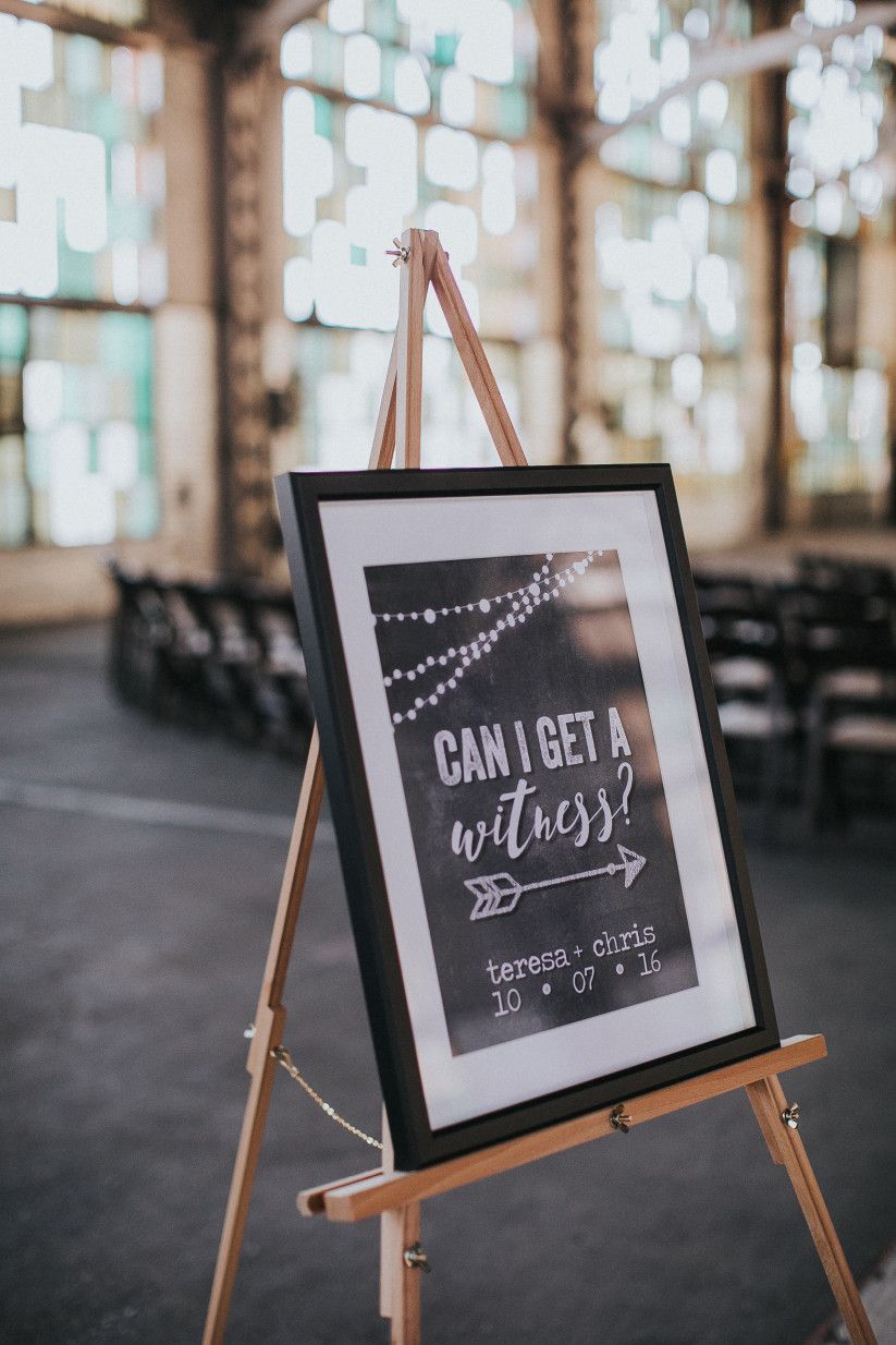 Here Are The Funniest Wedding Signs Weve Ever Seen Wedmegood