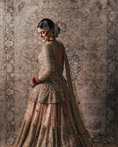 10 Sikh Brides Who Styled Their Looks Differently | WedMeGood