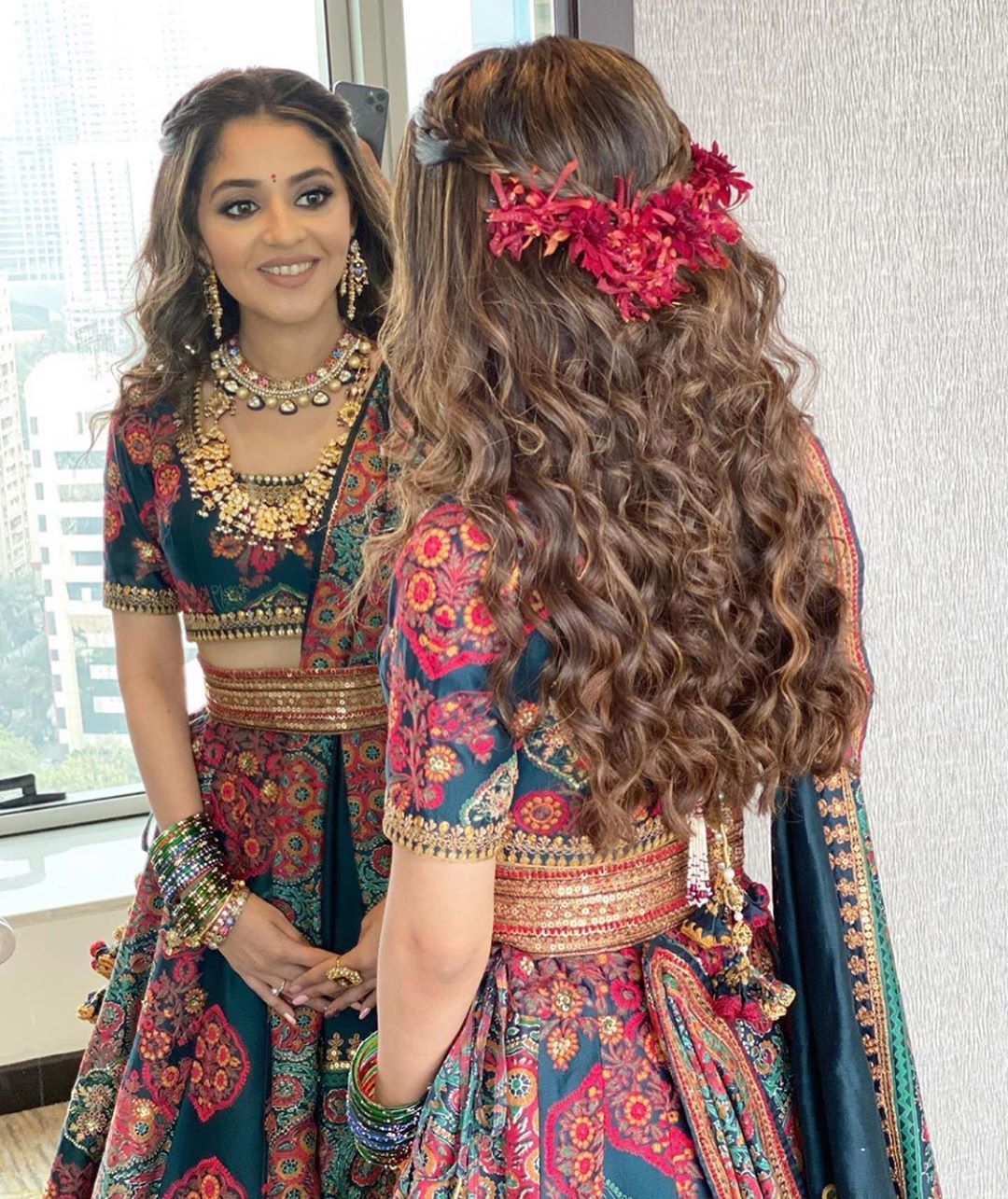 This Bride Rocked The Most Unique Lehenga In A Contemporary Style Wedmegood 0150