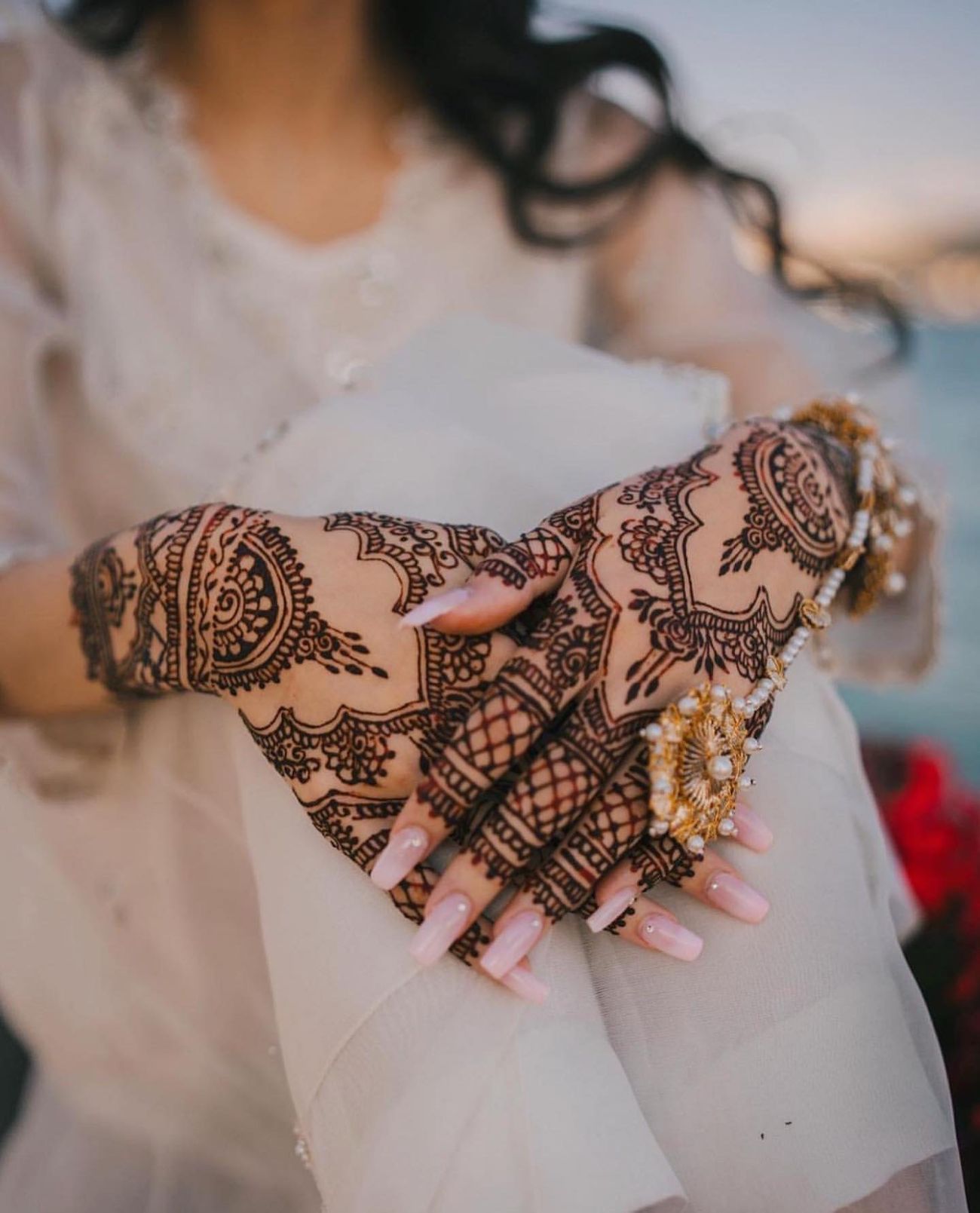 40 Plus Best Mehendi Design Inspiration for Karwa Chauth - Glossnglitters | Mehndi  designs for hands, Dulhan mehndi designs, Mehndi designs