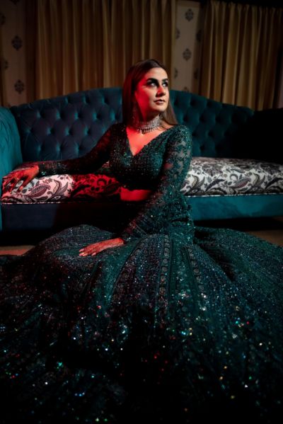 Jaipur Wedding With A Relaxed Vibe & Dazzling Bridal Outfits | WedMeGood