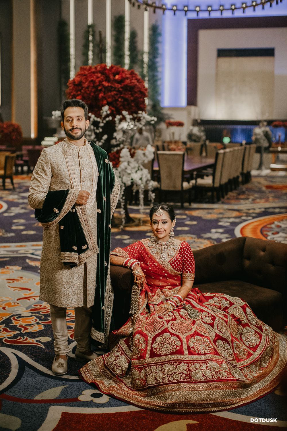 Glamorous Ludhiana Wedding With The Couple In Traditional Colours Wedmegood 