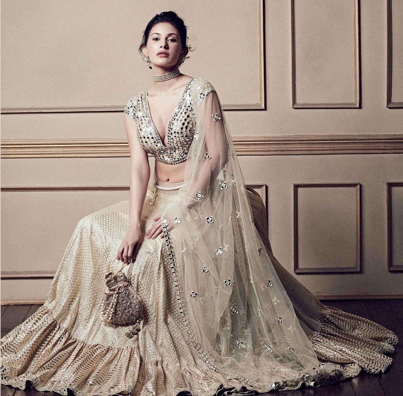 bridal lehenga on rent with price in delhi