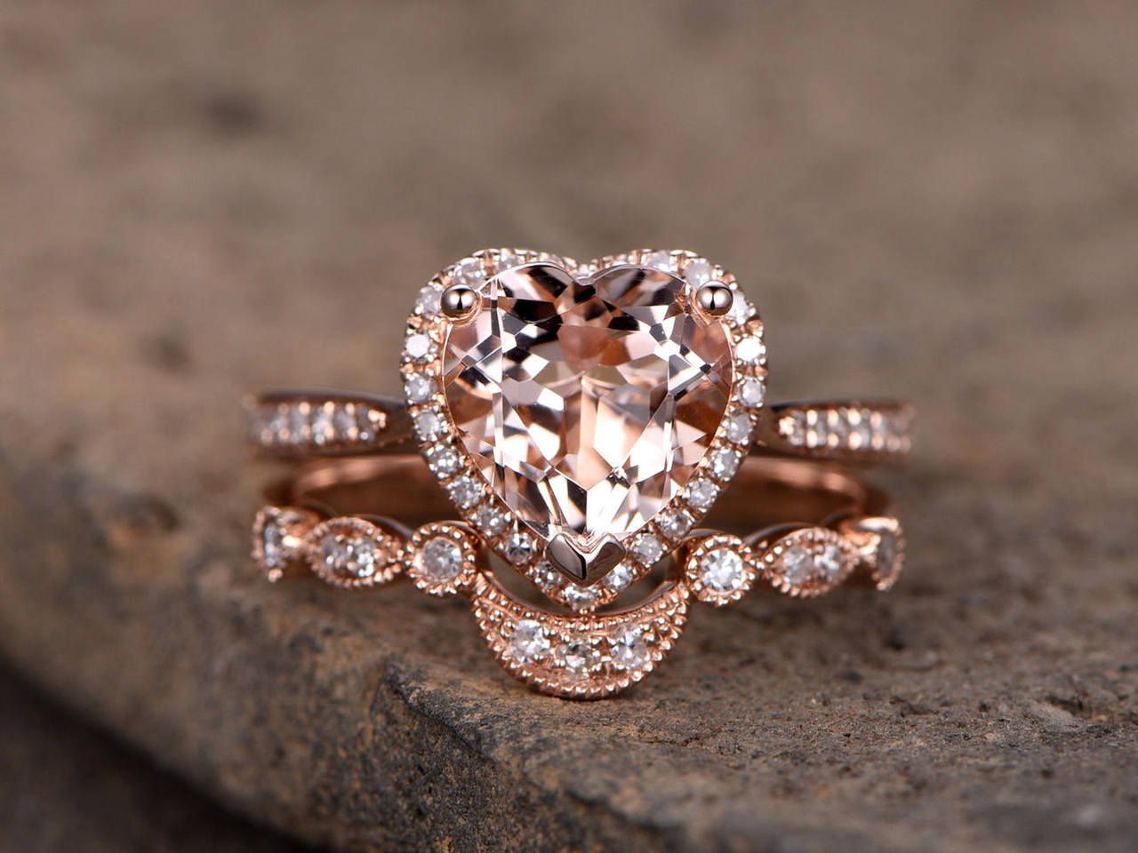 This pretty stacked Morganite ring