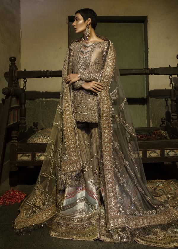 Lucknowi Gharara Designs: Discover the Traditional Elegance of Lucknow ...