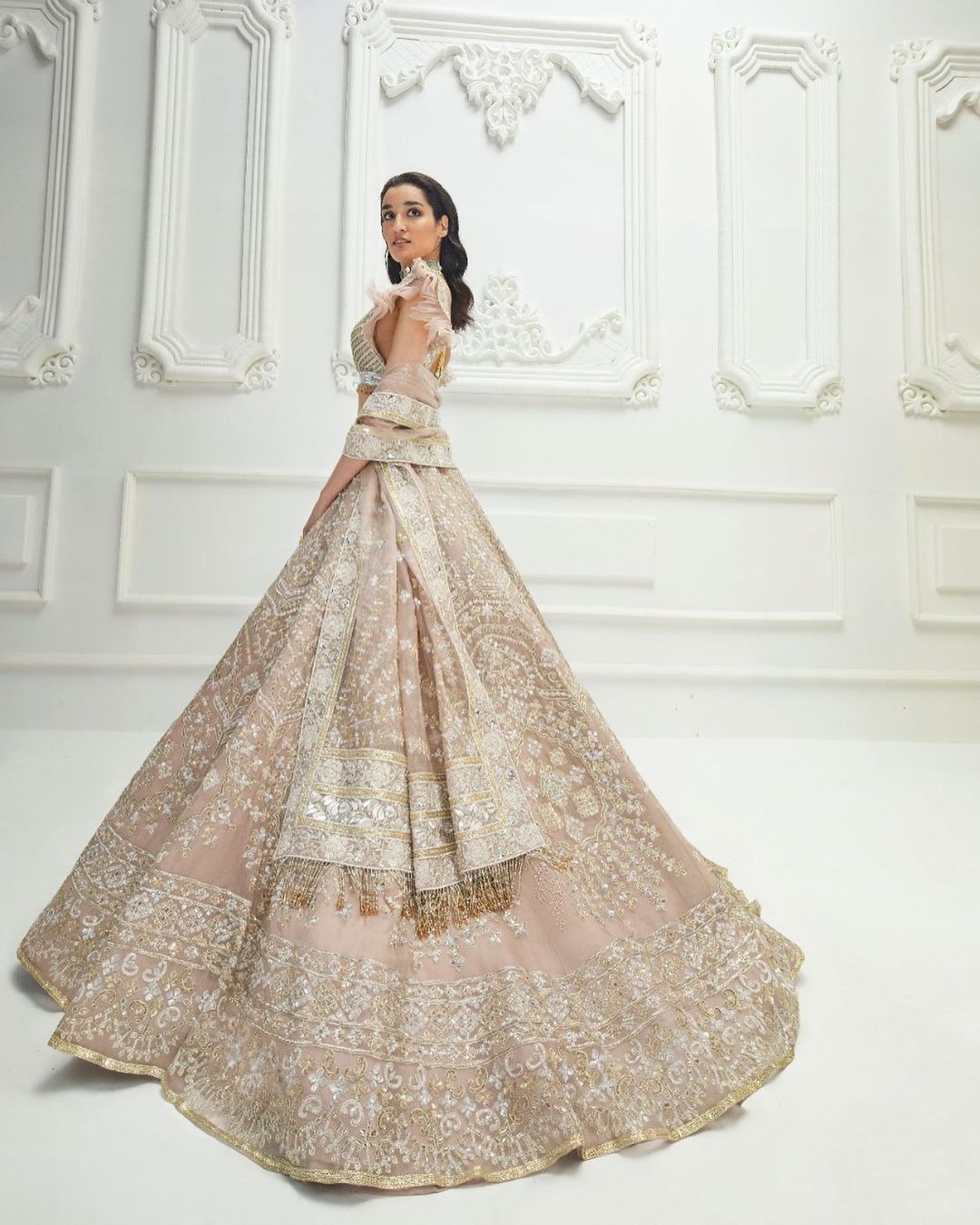 The Best Couture Lehengas We Spotted In 2020: WMG Roundup! | WedMeGood