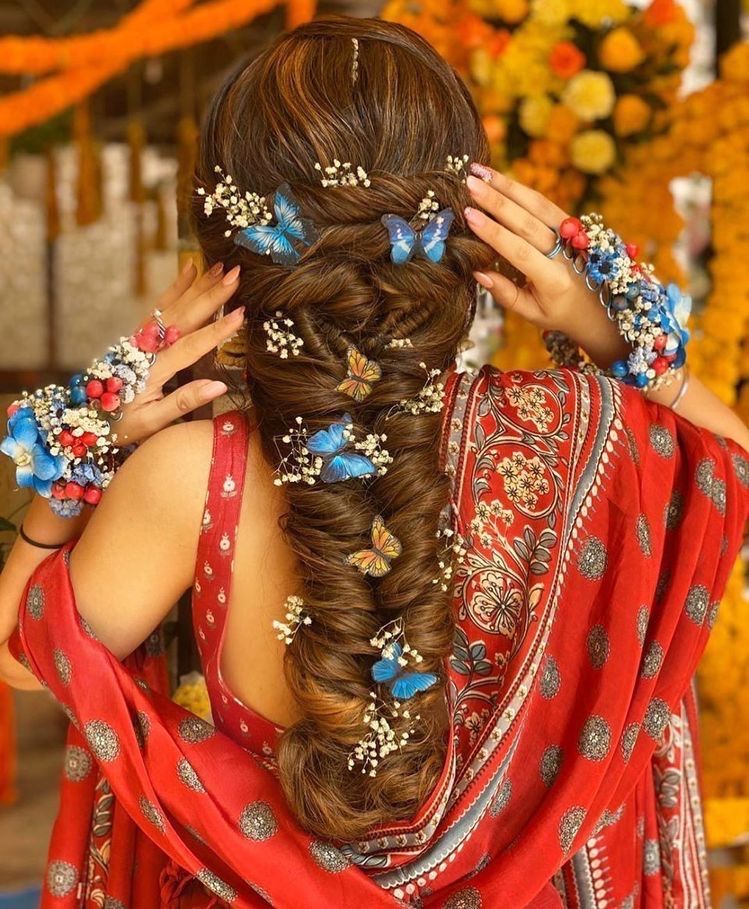 Butterflies In Hair The Newest Mehendi Hairstyle Wedmegood