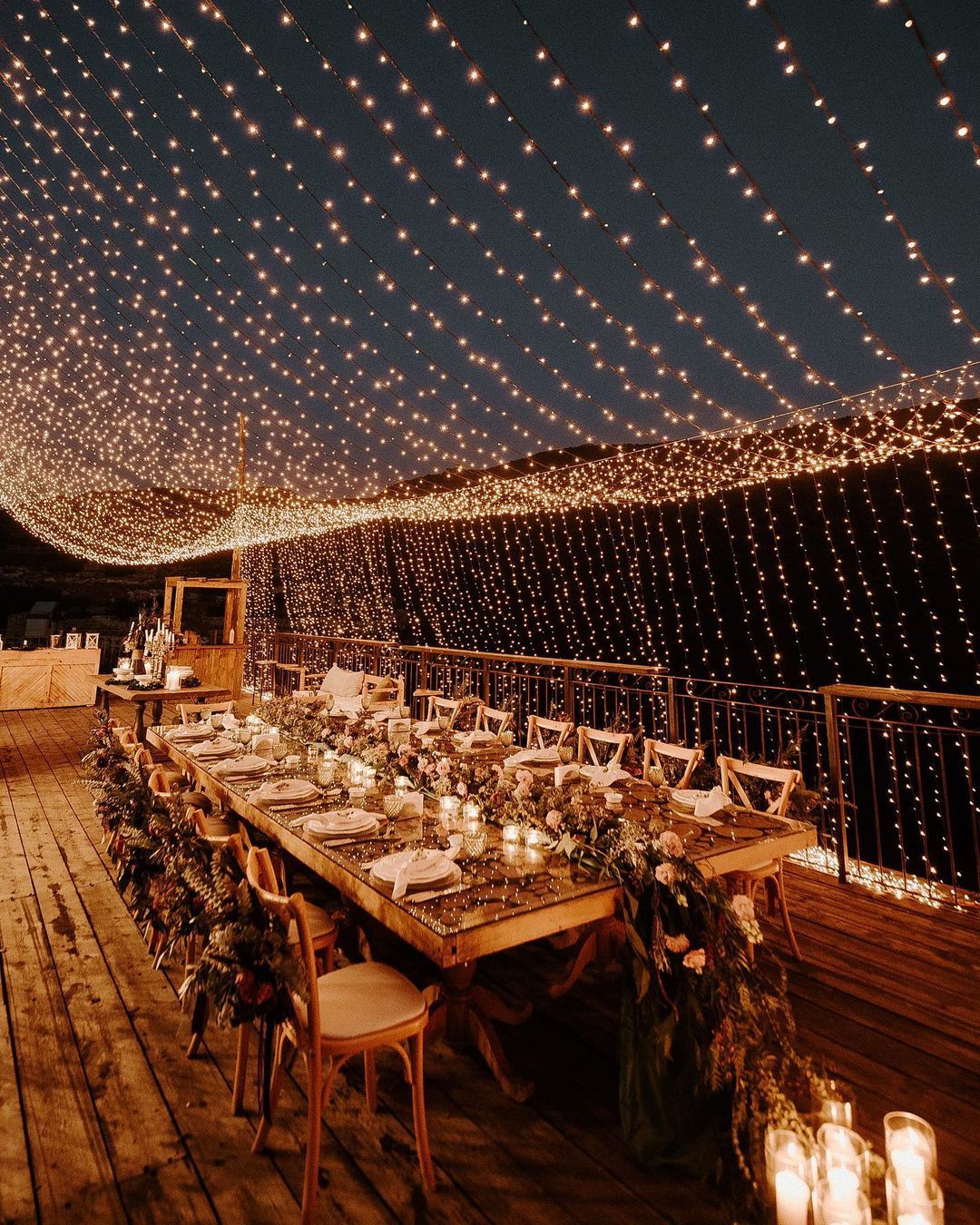 Fairy light curtains for the win!