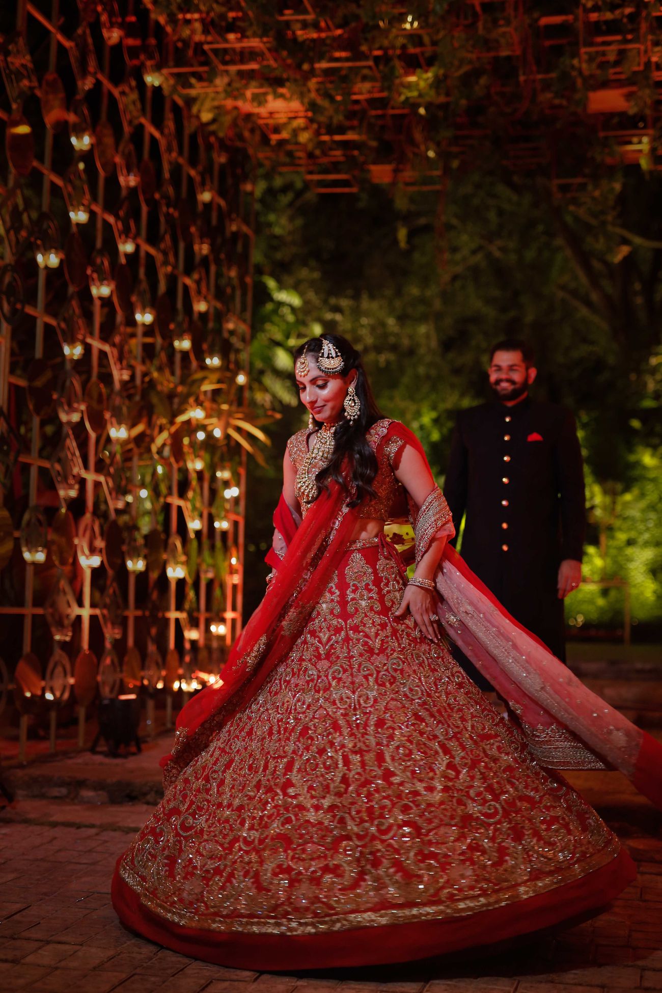 20+ Brides Who Wore Offbeat Manish Malhotra Lehengas | WedMeGood