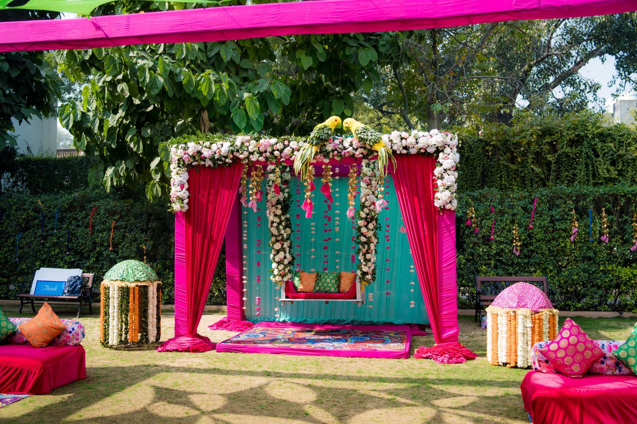 A Gorgeous Delhi Wedding With An Intricate Bridal Lehenga | WedMeGood