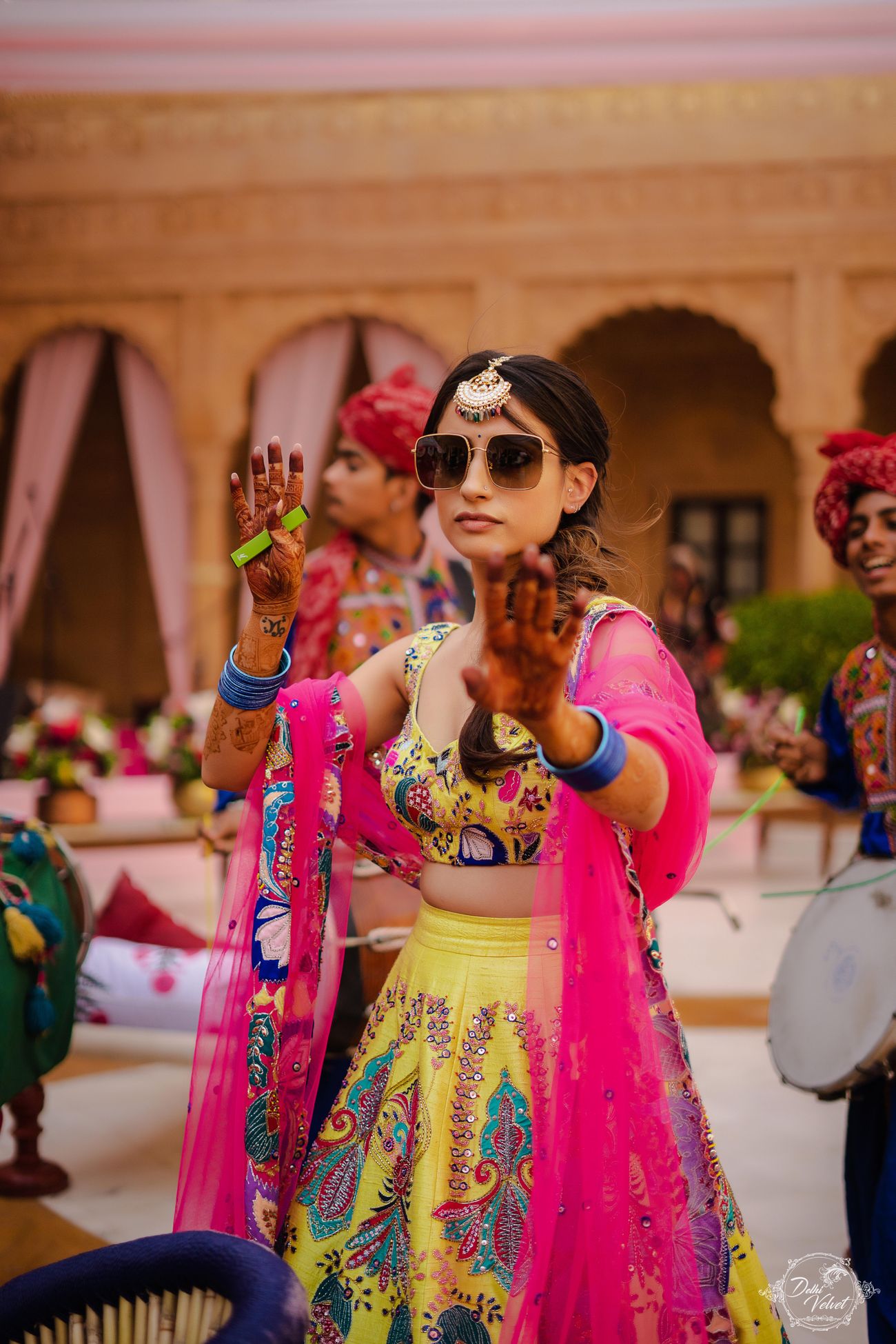 Royal Jaisalmer Wedding With A Dusty Pink Bridal Lehenga | WedMeGood