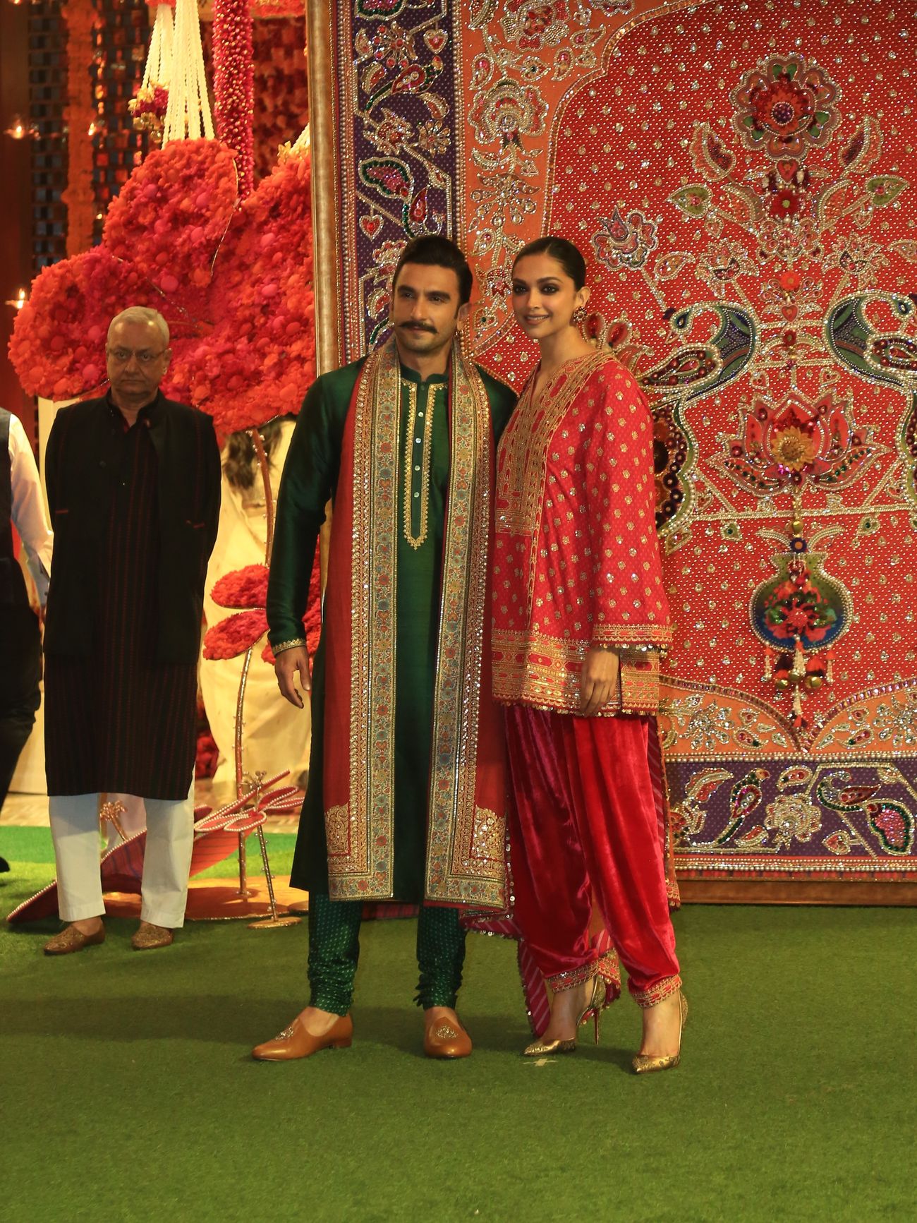 These Diwali Outfits For Newlywed Brides Are Unmissable! WedMeGood