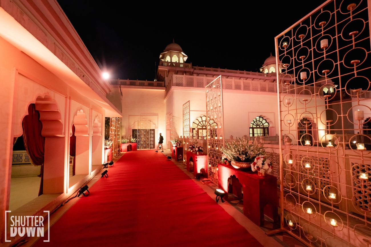 Elegant Jodhpur Wedding With A Pin-Worthy Mehendi Outfit | WedMeGood