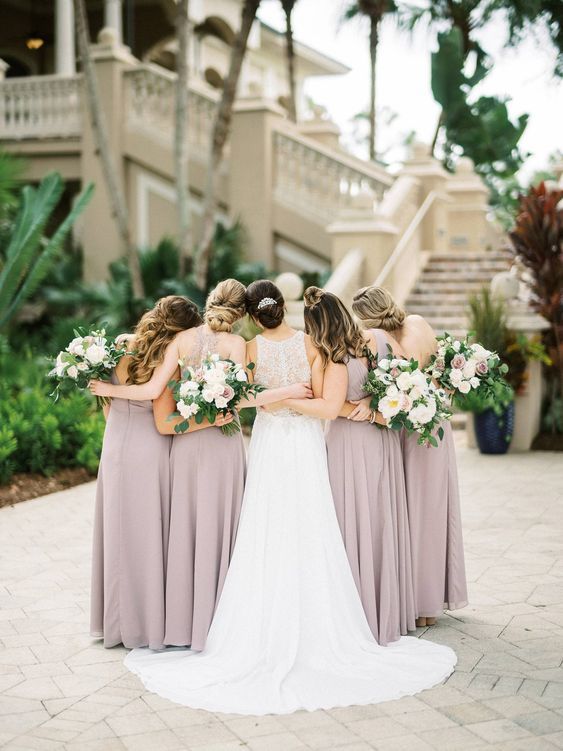 Dusty Lavender Is Taking Over Dusty Pink! | WedMeGood