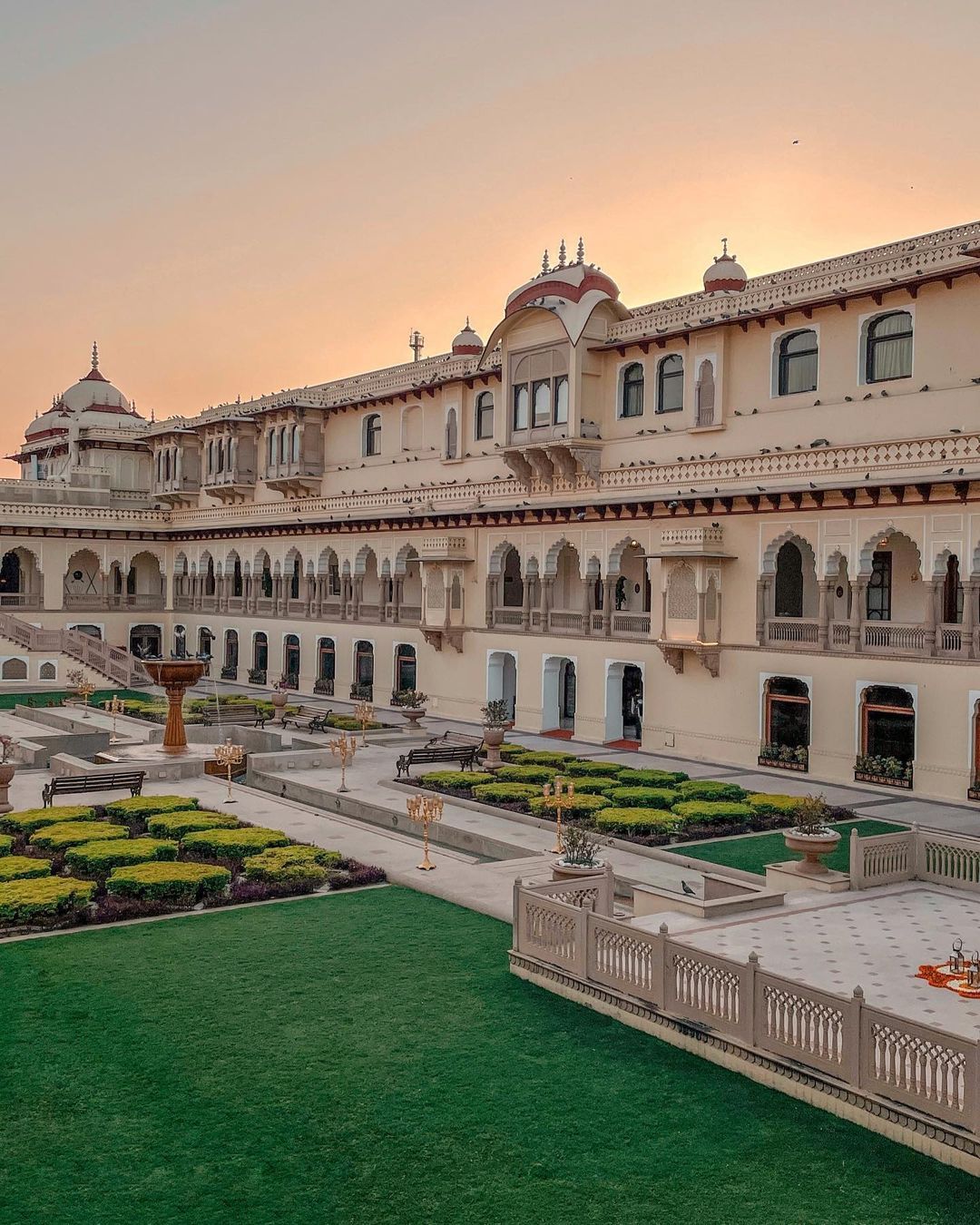 Rambagh place in jaipur