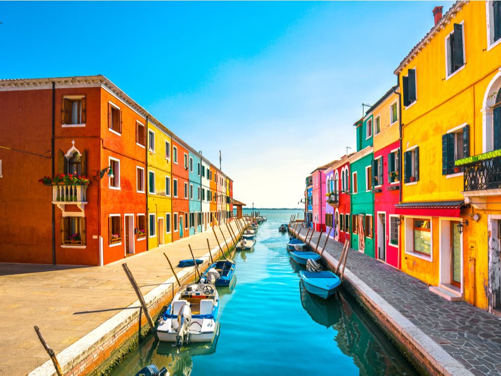 Burano is an adorable European town that you can honeymoon in