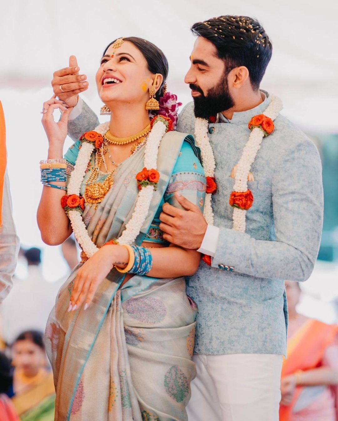 This is one bride who stole our heart with her pastel saree